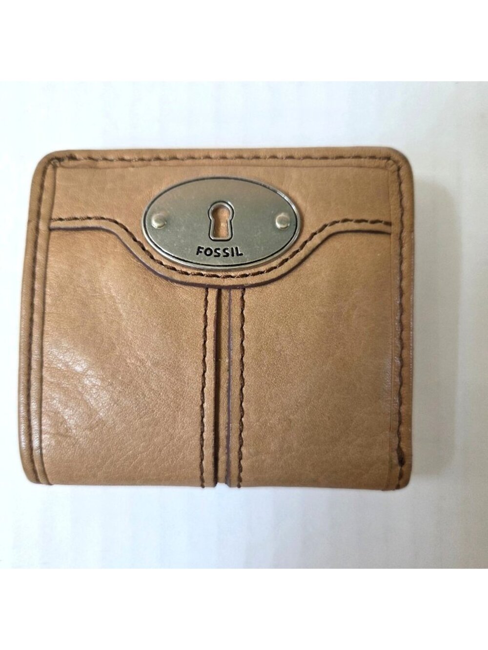 Fossil Wallet Camel Brown Tan Maddox Small Bifold Keyhole Long Live Vintage NEW